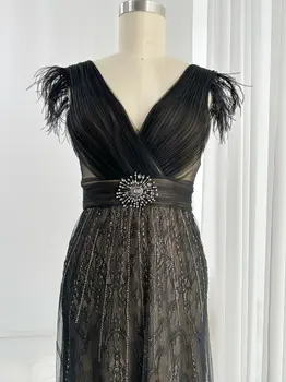 Черен секси дълбоко V-образно деколте пера раменна мрежа марля тънък банкет вечерна рокля пола M2003